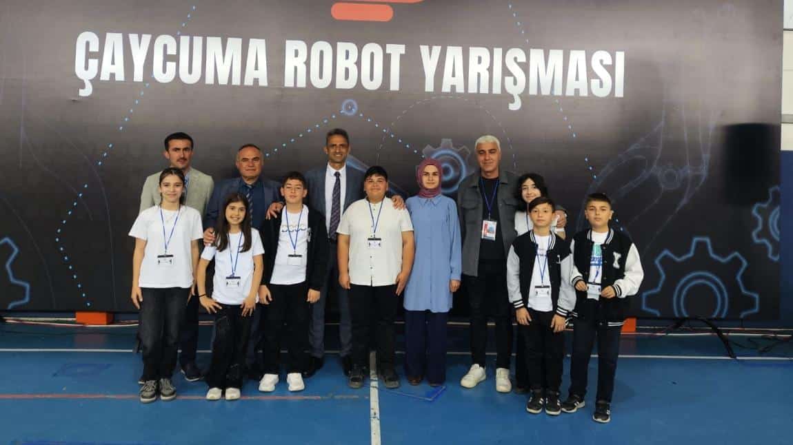 KAYIKÇILAR ORTAOKULU ÇAYCUMA ROBOT YARIŞMASINDA